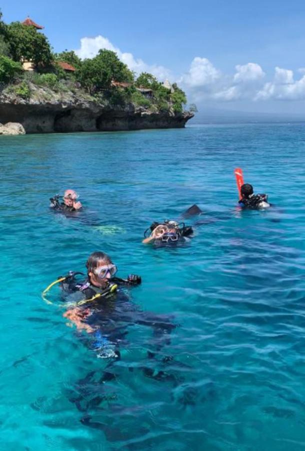Sunia Loka Bungalows & Dive Center بيموتيران المظهر الخارجي الصورة