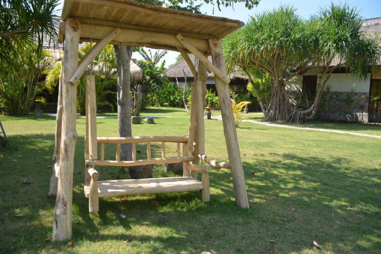 Sunia Loka Bungalows & Dive Center بيموتيران المظهر الخارجي الصورة