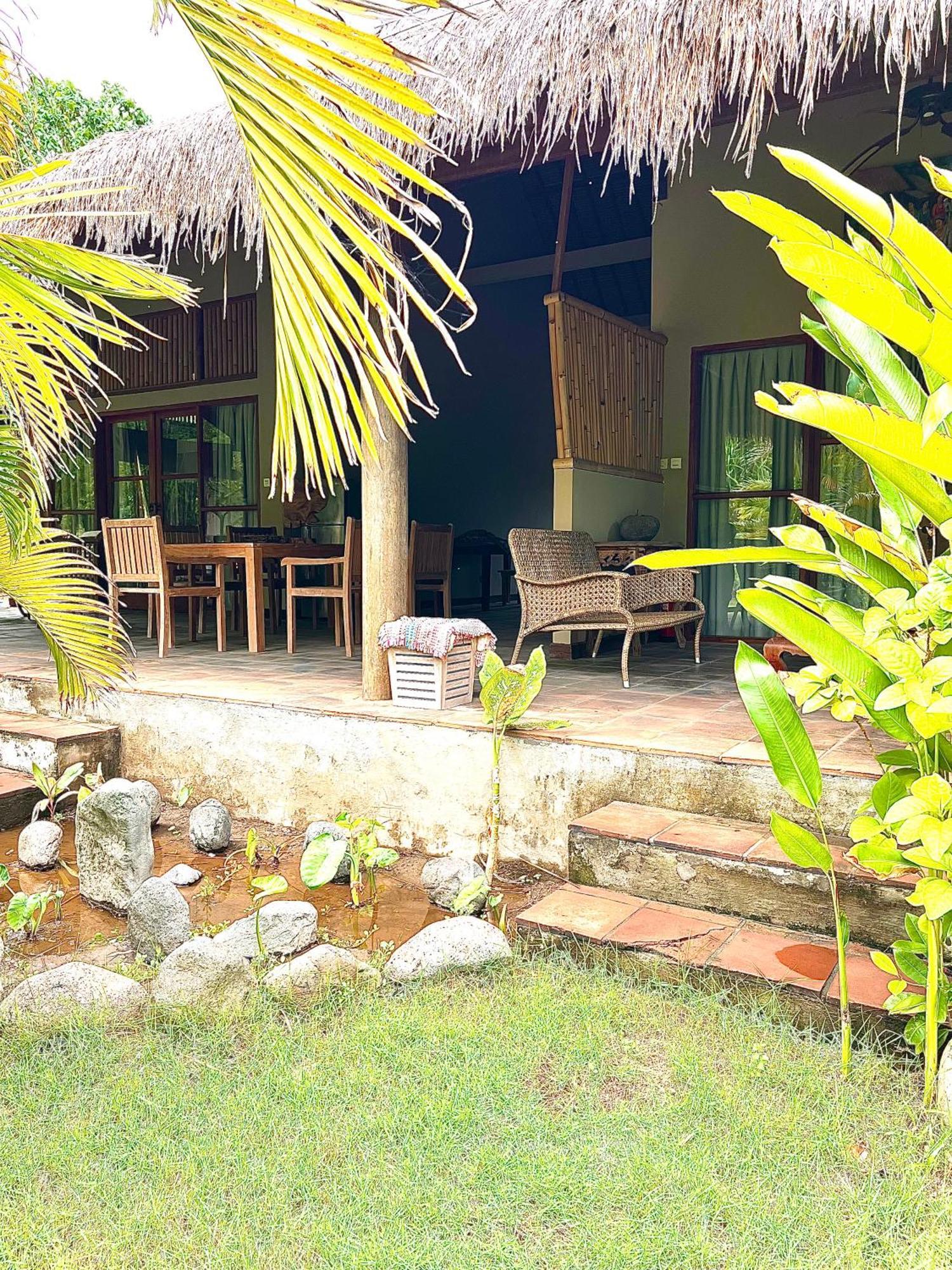 Sunia Loka Bungalows & Dive Center بيموتيران المظهر الخارجي الصورة